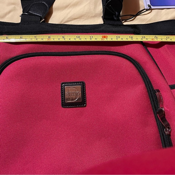 LAST CALL Studio D Large Tote w/Laptop Case - limited time sale - Picture 5 of 6